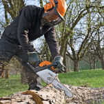 STIHL MS 211; pilarka spalinowa, moc 2,3KM (3/8